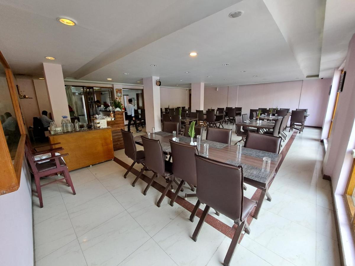 โรงแรมพรีธีคลาสสิกทาวเวอร์ อูตี ภายนอก รูปภาพ